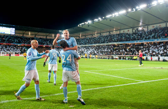 Agon Mehmeti, Malmö gjorde 2-0. Jubel