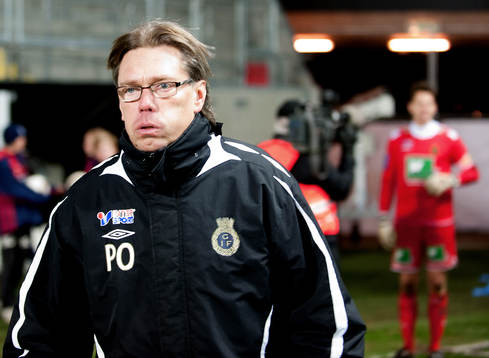 Per Olsson, tränare Gefle, pustar ut