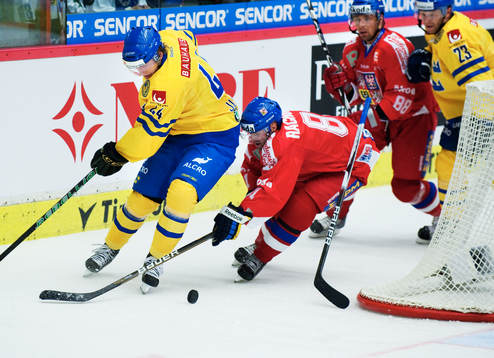 Jonas Junland, Sverige, har Ivan Rachunek, Tjeckien, i