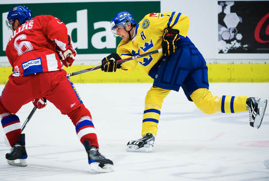 David Rundblad, Sverige, skjuter mot mål