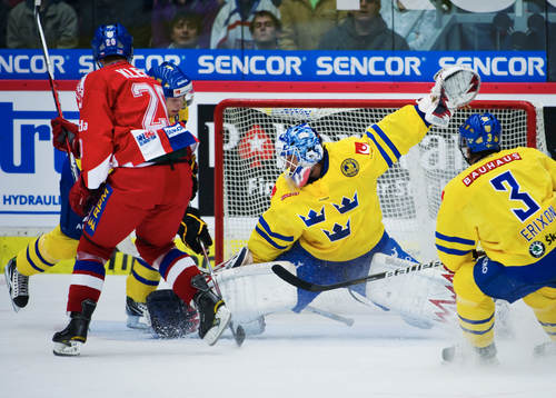 Jakub Klepis, Tjeckien, gör 2-1 bakom Stefan Liv,