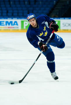 Elias Fälth skjuter