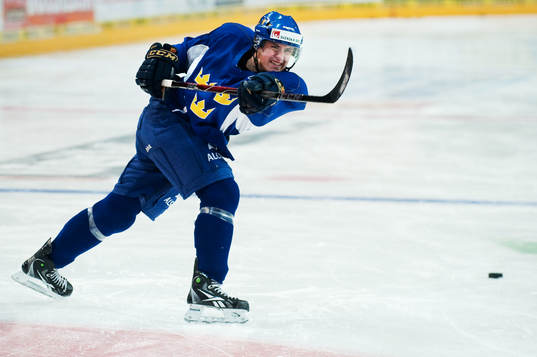 Marcus Krüger skjuter