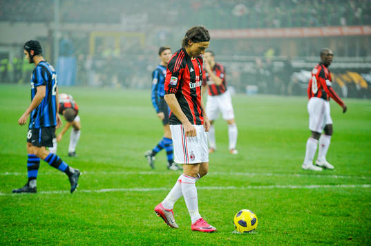 Zlatan Ibrahimovic, Milan skall skjuta straff, straffspark