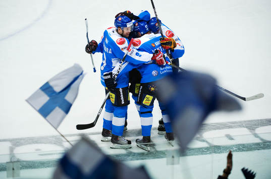 De finska spelarna jubel