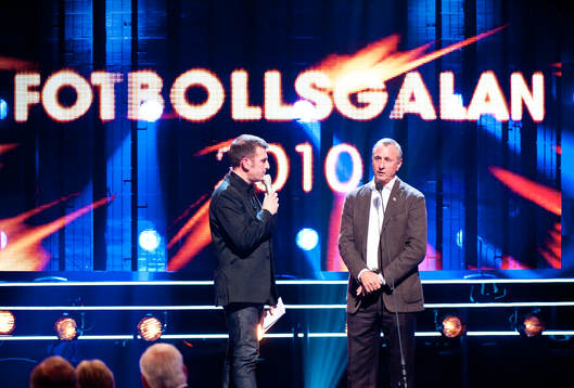 Johan Cruyff delar ut stipendie