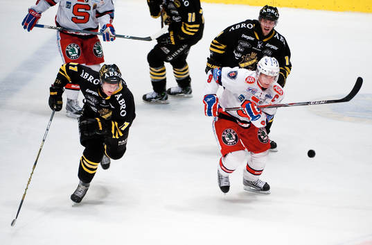 Joakim Eriksson, Södertälje jagar pucken