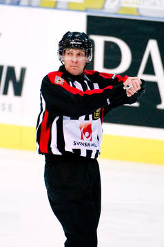 Morgan Johansson, domare