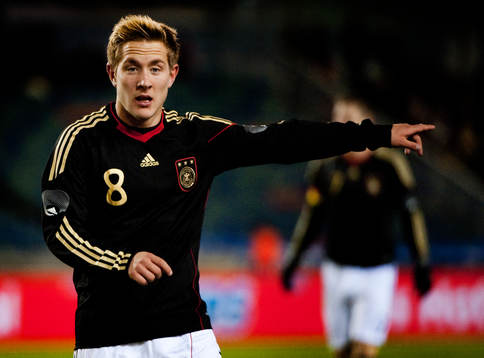 Lewis Holtby