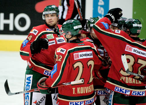 Pavel Skrbek, Frölunda, gör 2-2 , jubel