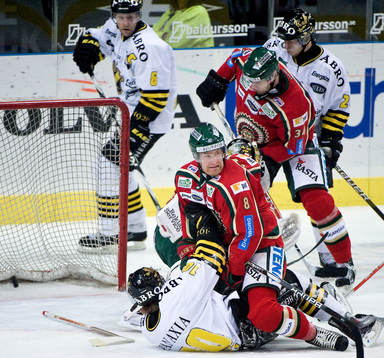 Johannes Salmonsson, AIK, gör 1-1, Ville Mäntymaa,