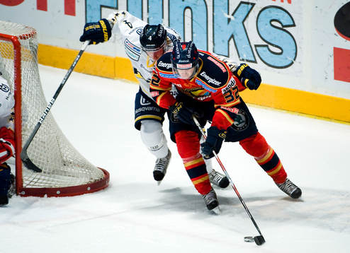 Adam Almquist, HV71 och Marcus Krüger, Djurgården