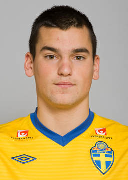 Dino Islamovic, Sverige