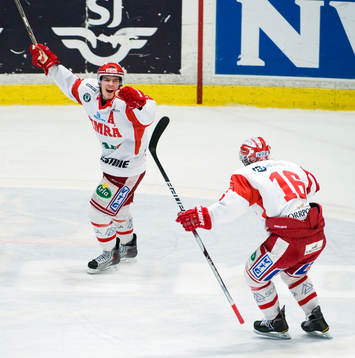 Anton Lander, Timrå, jubel