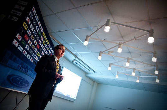 Pär Mårts, tränare  Sverige presenterar truppen till