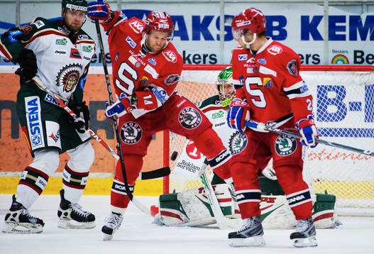 Robert Carlsson, Södertälje, oroar framför Joakim