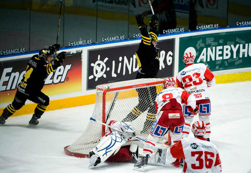 Daniel Rudslätt och Richard Gynge, AIK, jubel