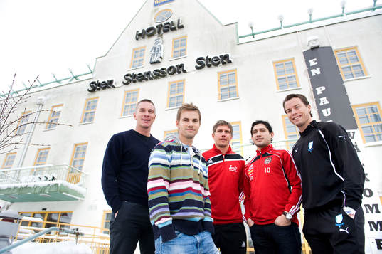 Fotboll, elitfotbollsspelare går tränarkurs, från