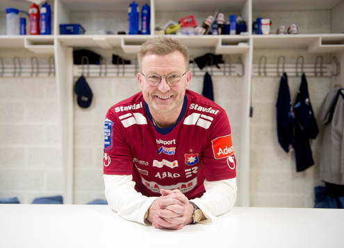 Ny tränare, Bosse Backman