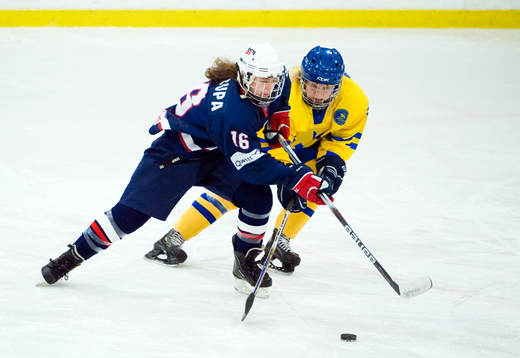 Haley Skarupa, USA och Linn Peterson, Sverige