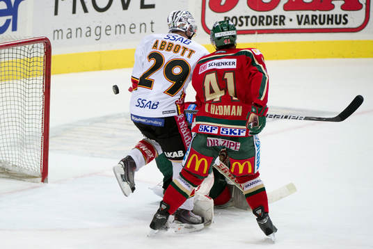 Chris Abbott, Luleå, avgör matchen i Sudden Death Oscar
