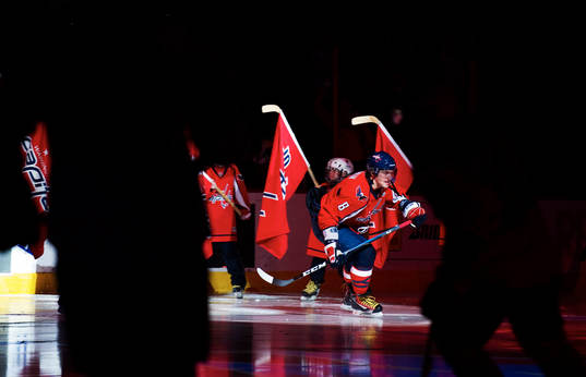 Alex Ovechkin, Washington, gör entré på isen