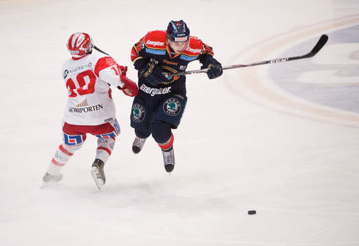 Mario Kempe, Djurgården hoppar förbi Linus Werneman,