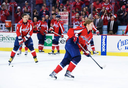 Nicklas Bäckström, Washington, värmer upp