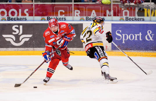 Ryan Lasch, Södertälje fintar och går på skott