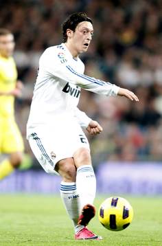 Mesut Özil, Real Madrid