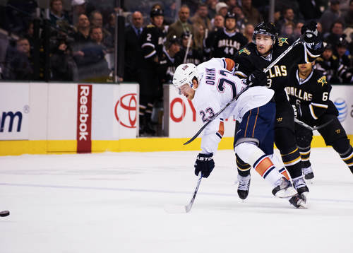 Linus Omark, Edmonton, stoppas av Stephane Robidas, Dallas