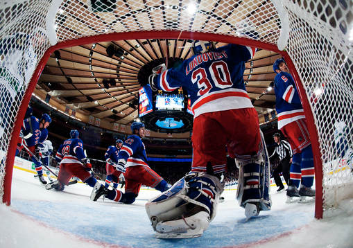 Henrik Lundqvist, målvakt, New York Rangers, jublar när