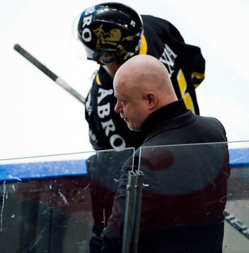 Bläddra bland fler bilder av Ishockey, Elitserien, AIK - Frölunda: