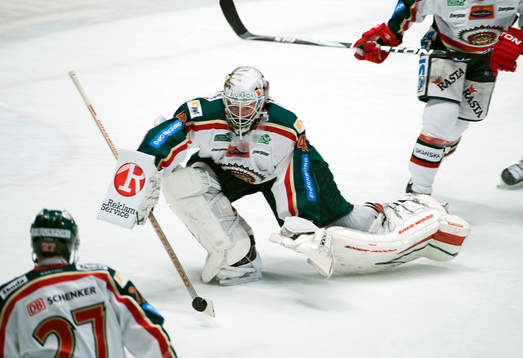 Johan Holmqvist, målvakt, Frölunda