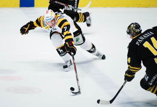 David Rundblad, Skellefteå, sträcker sig