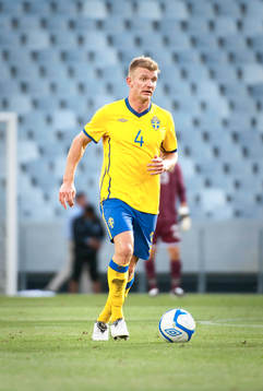 Michael Almebäck