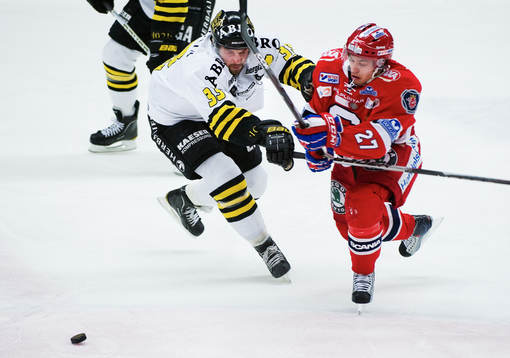 David Engblom, AIK, utmanar Patrik Carlsson, Södertälje
