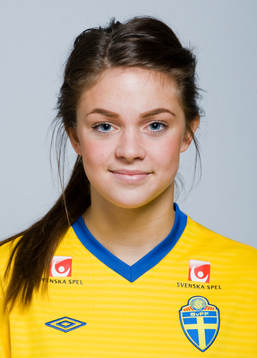 Lisa Petersson, Sverige
