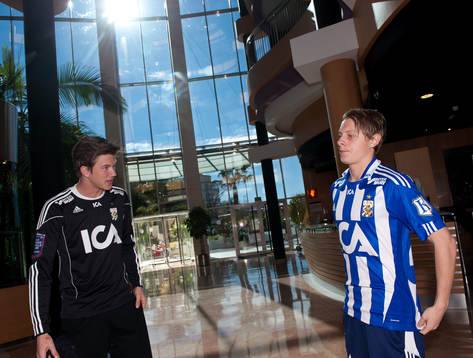 August Strömberg, målvakt, och Joel Allansson, IFK