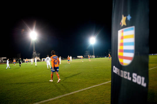 Copa del Sol, Flagga, IEC