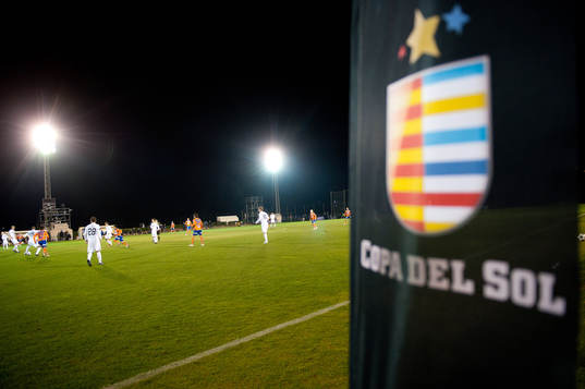 Copa del Sol, Flagga, IEC