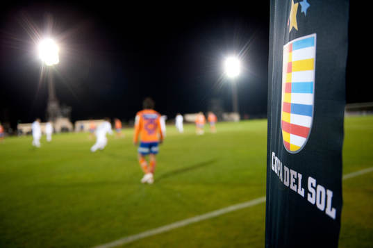 Copa del Sol, Flagga, IEC