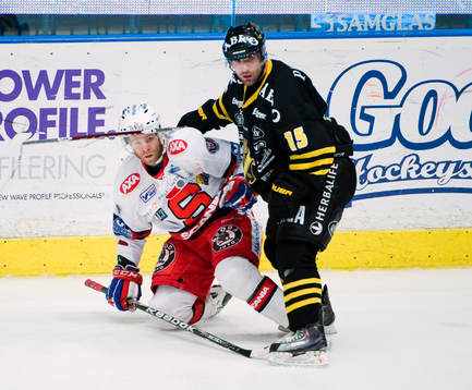 Robert Carlsson, Södertälje och Rastislav Pavlikovski, AIK
