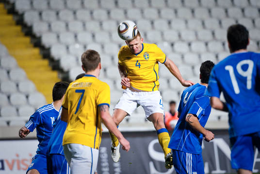 Michael Almebäck, Sverige