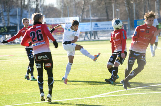 Ricardinho, Malmö, skjuter