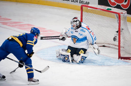 Jimmie Ericsson, Sverige trycker in pucken