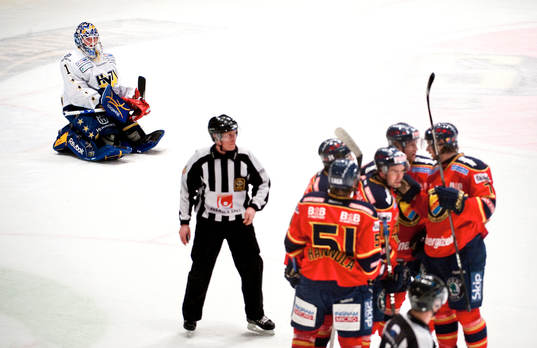 Daniel Larsson, målvakt HV71 (Depp)