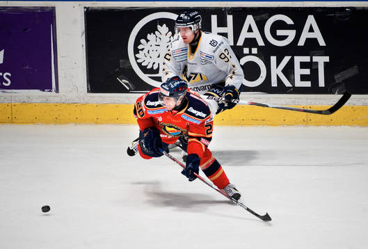 Teemu Laine, HV71 och Christian Eklund, Djurgården