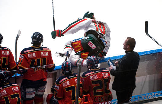 John Klingberg, Frölunda, lämnar DJurgårdsbåset