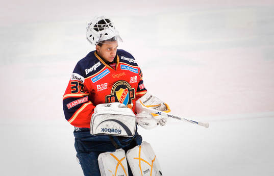 Mark Owuya, målvakt Djurgården